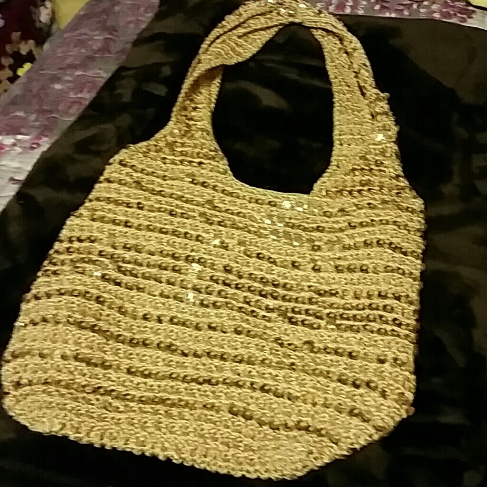 Vintage gold sequin shoulder bag fully lined!